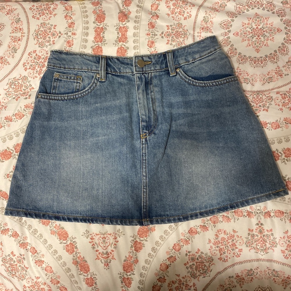 H&M Jean mini skirt